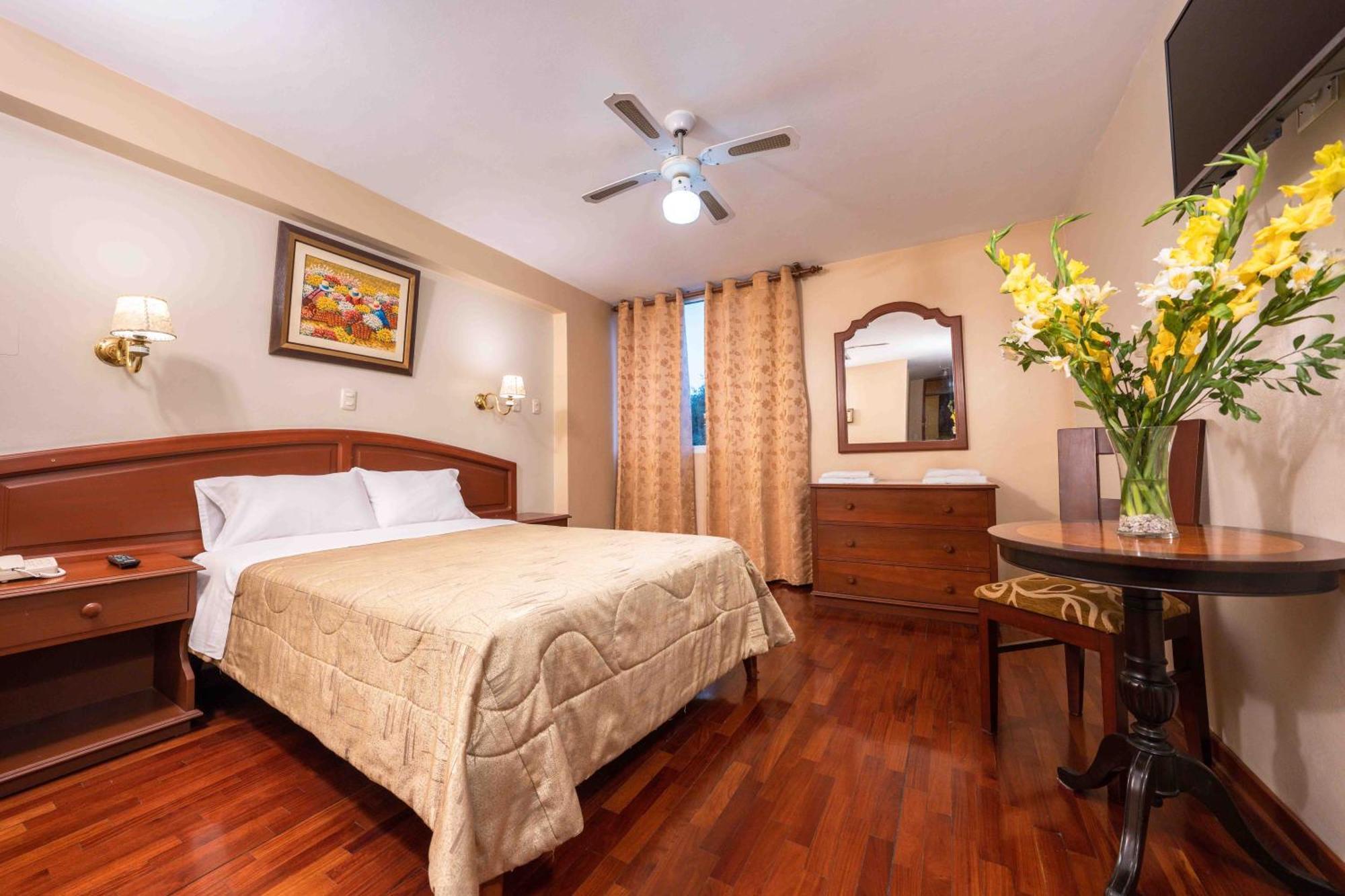 Manhattan Airport Hotel Lima